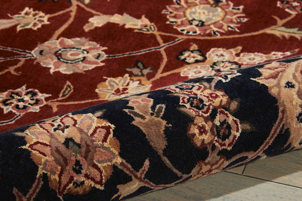 N N 2000 Burgundy Traditional Indoor Rug