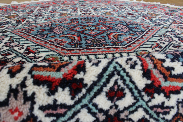 Indian Hand Knotted Rug Wool - Modern Rug Importers