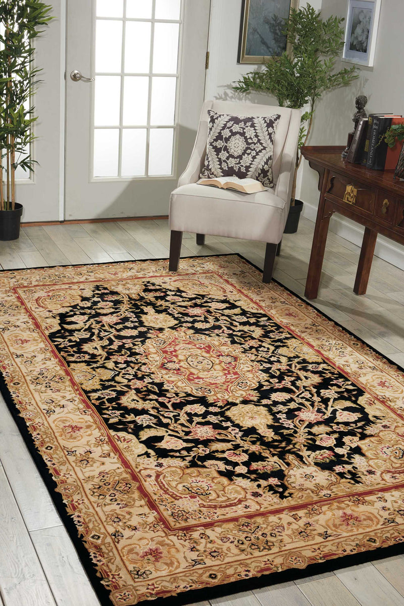 N N 2000 Black Traditional Indoor Rug