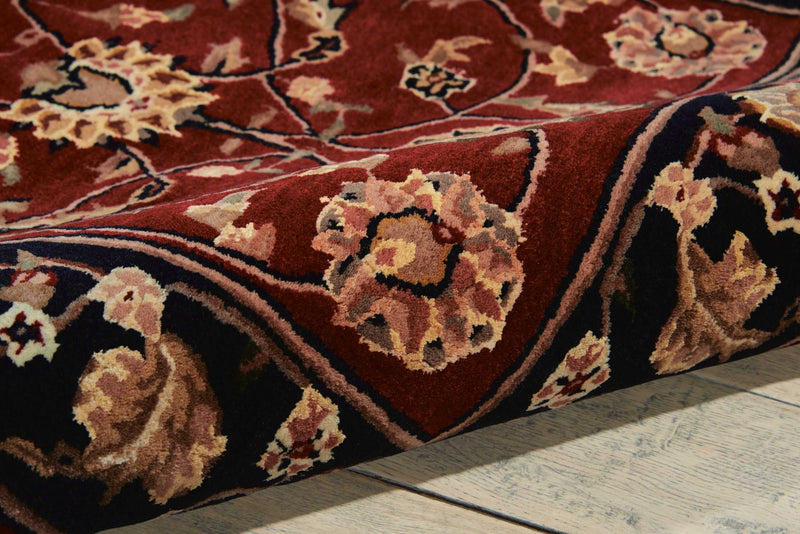 NN 2000 Burgundy Traditional Indoor Rug