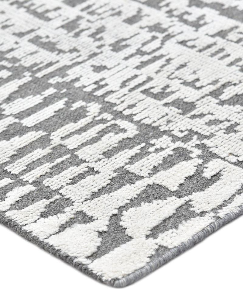 Ismaele, Hand Woven Rug - Modern Rug Importers