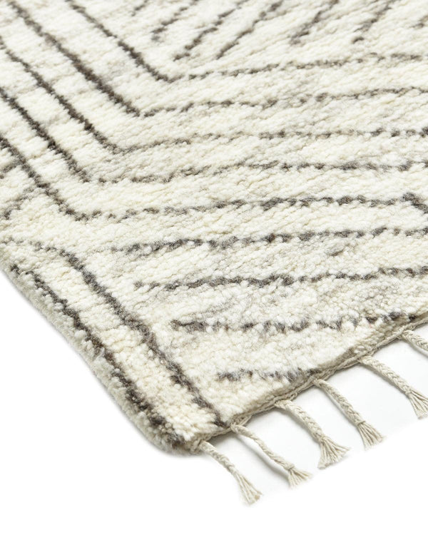 Laurencea, Hand Woven Rug - Modern Rug Importers