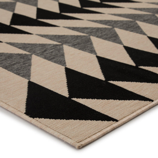 PAO04 Patio - Jaipur Living Mckenzie Indoor/ Outdoor Geometric Area Rug - Modern Rug Importers