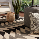 PAO04 Patio - Jaipur Living Mckenzie Indoor/ Outdoor Geometric Area Rug - Modern Rug Importers