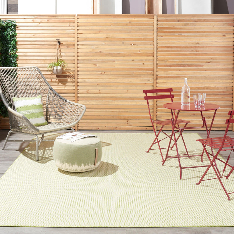 Nourison Courtyard COU01 Ivory Green Outdoor Indoor/Outdoor Rug